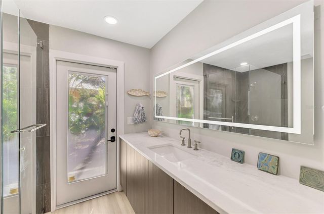 5303 HIDDEN HARBOR ROAD, Sarasota, FL 34242