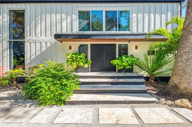 5303 HIDDEN HARBOR ROAD, Sarasota, FL 34242