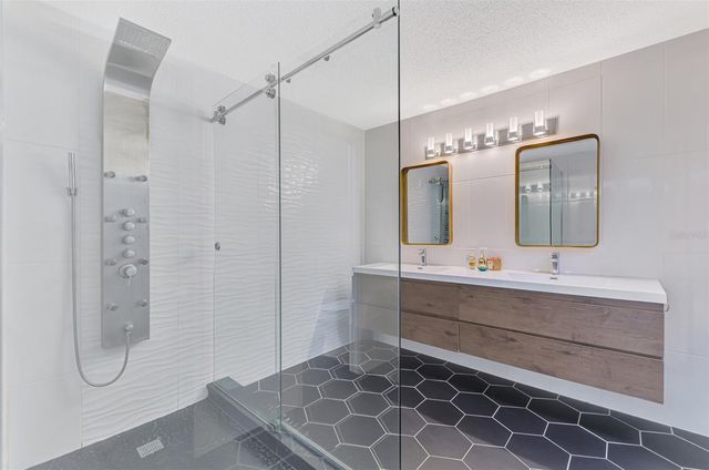 5303 HIDDEN HARBOR ROAD, Sarasota, FL 34242