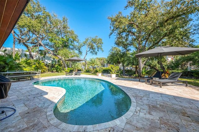 5303 HIDDEN HARBOR ROAD, Sarasota, FL 34242