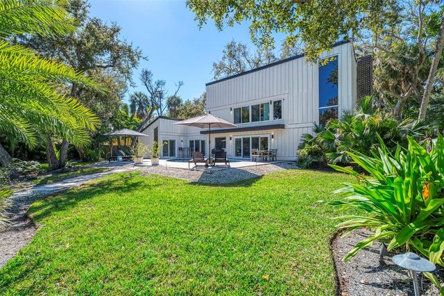 5303 HIDDEN HARBOR ROAD, Sarasota, FL 34242