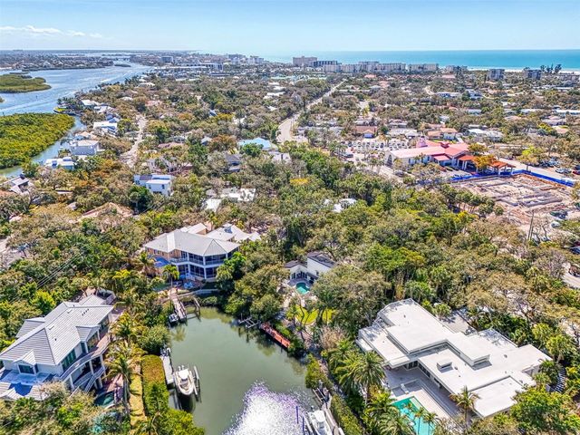 5303 HIDDEN HARBOR ROAD, Sarasota, FL 34242