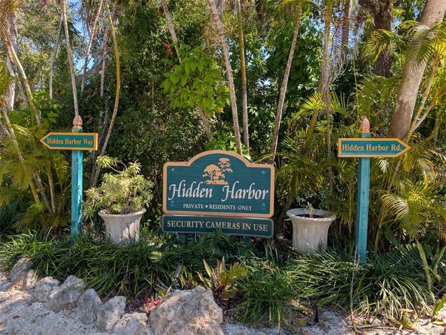 5303 HIDDEN HARBOR ROAD, Sarasota, FL 34242