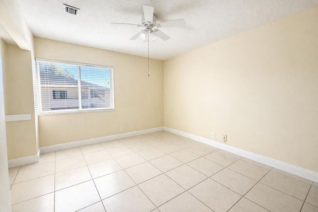 12661 Westhampton Circle, Wellington, FL 33414