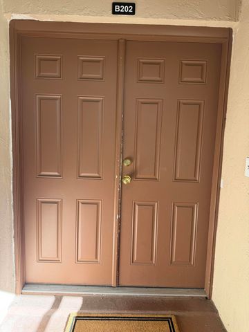 12661 Westhampton Circle, Wellington, FL 33414