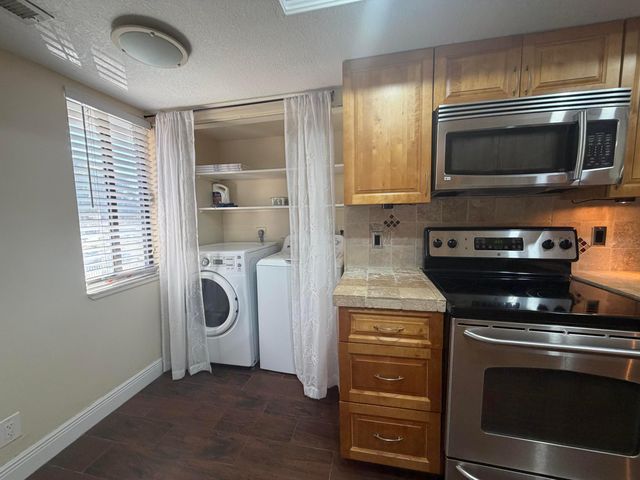 12661 Westhampton Circle, Wellington, FL 33414