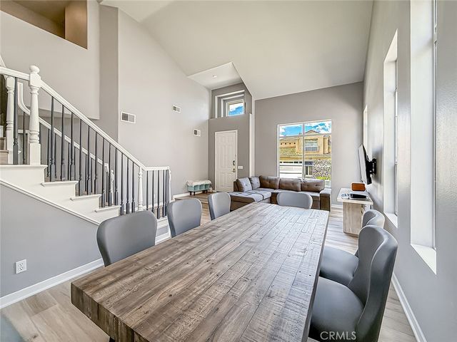 3032 Obsidian Court, Simi Valley, CA 93063