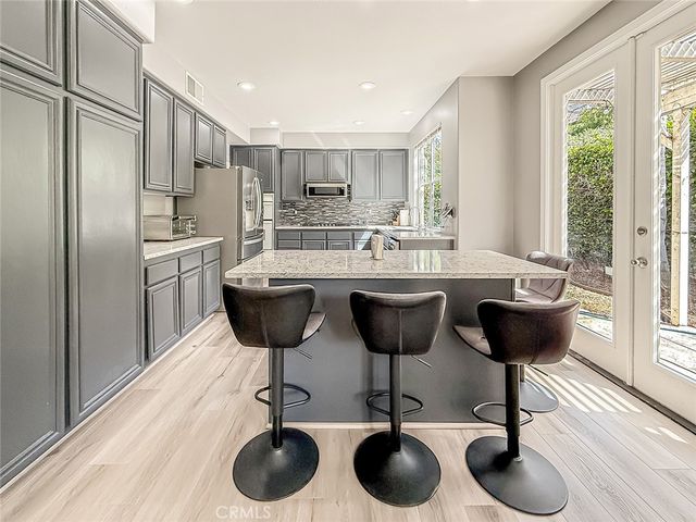 3032 Obsidian Court, Simi Valley, CA 93063