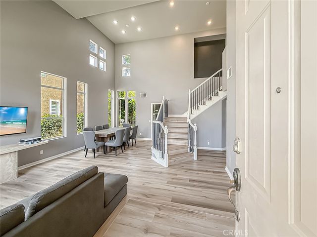 3032 Obsidian Court, Simi Valley, CA 93063