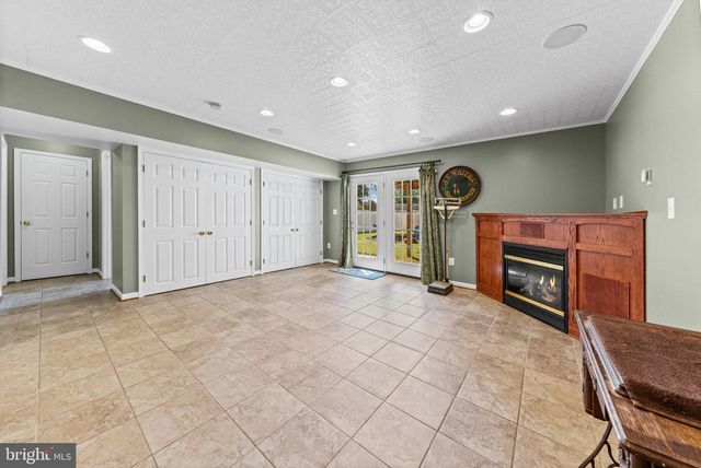 1043 6TH ST, Glen Burnie, MD 21060