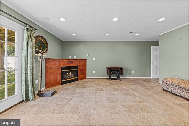 1043 6TH ST, Glen Burnie, MD 21060