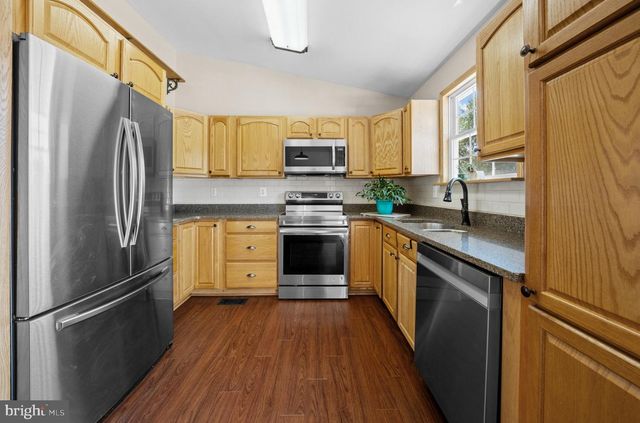 1043 6TH ST, Glen Burnie, MD 21060