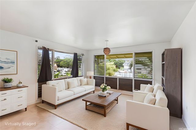 47-325 Ahuimanu Road, Kaneohe, HI 96744