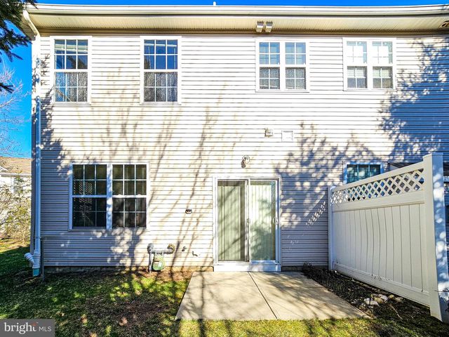 233 CONCORD PL, Pennington, NJ 08534