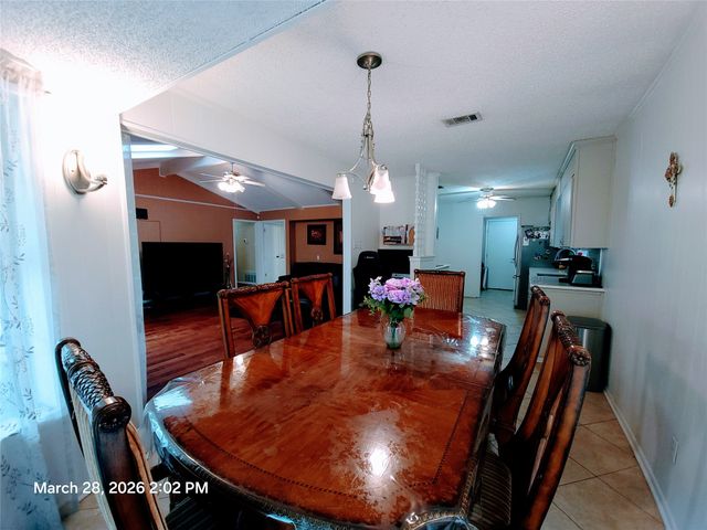 1408 Country Manor Road, Fort Worth, TX 76134