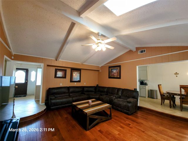 1408 Country Manor Road, Fort Worth, TX 76134