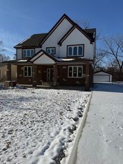 7128 S Cork Avenue, Justice, IL 60458