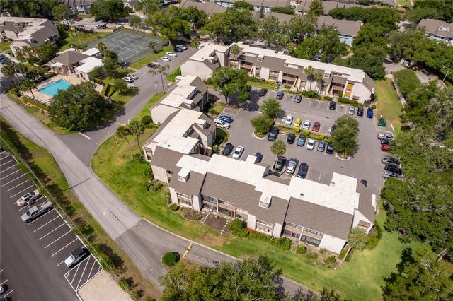 228 ORIENTA POINT STREET 228, Altamonte Springs, FL 32701