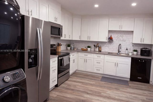 7471 W Sunrise Blvd 7471, Plantation, FL 33313