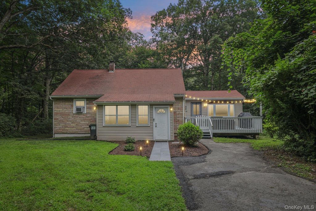 501 Circle Lane, Newburgh, NY 12550