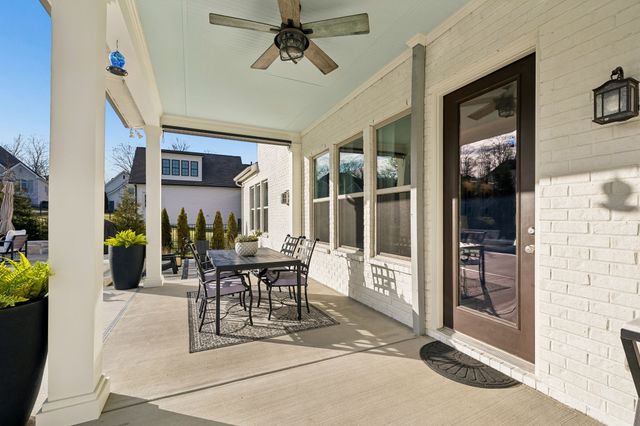 4205 Buckeye Ln, Arrington, TN 37014