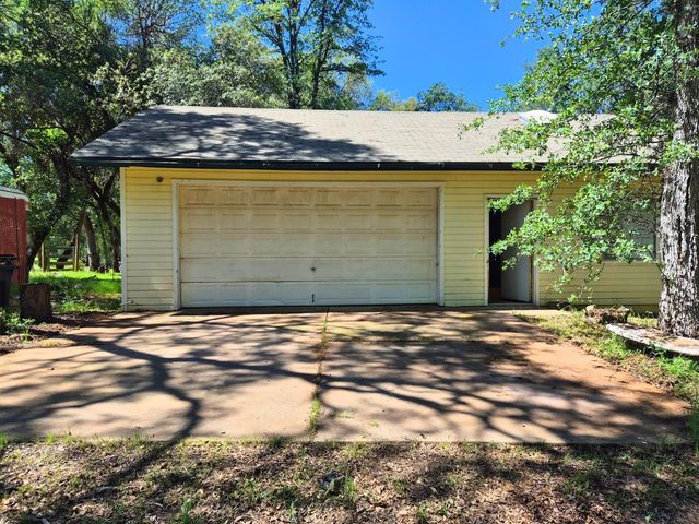 9568 Sheep Ranch Rd, Mountain Ranch, CA 95246