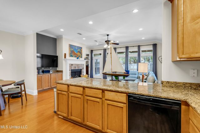 796 Hapuna Place, Diamondhead, MS 39525