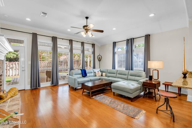 796 Hapuna Place, Diamondhead, MS 39525