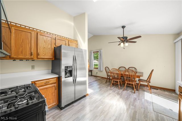 1807 Sandalwood Drive, Avon, OH 44011
