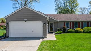 1807 Sandalwood Drive, Avon, OH 44011