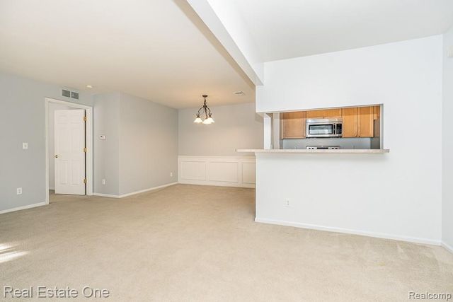 3491 Tremonte Circle, Rochester, MI 48306