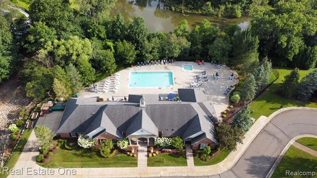 3491 Tremonte Circle, Rochester, MI 48306