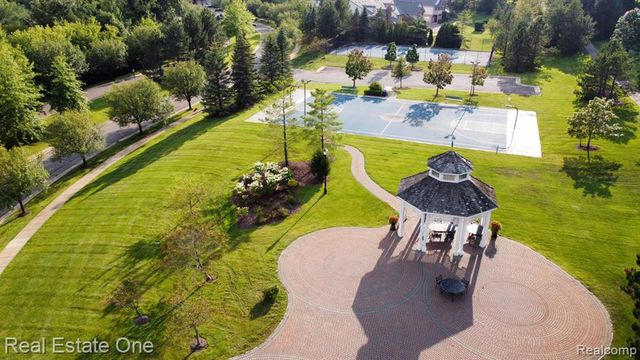 3491 Tremonte Circle, Rochester, MI 48306