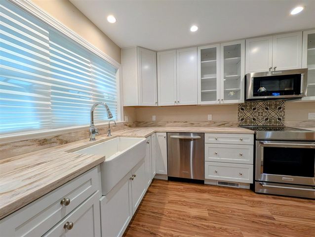 800 W Willis Road, Saline, MI 48176