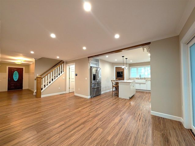 800 W Willis Road, Saline, MI 48176