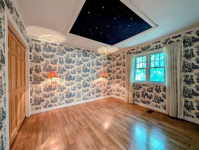 800 W Willis Road, Saline, MI 48176