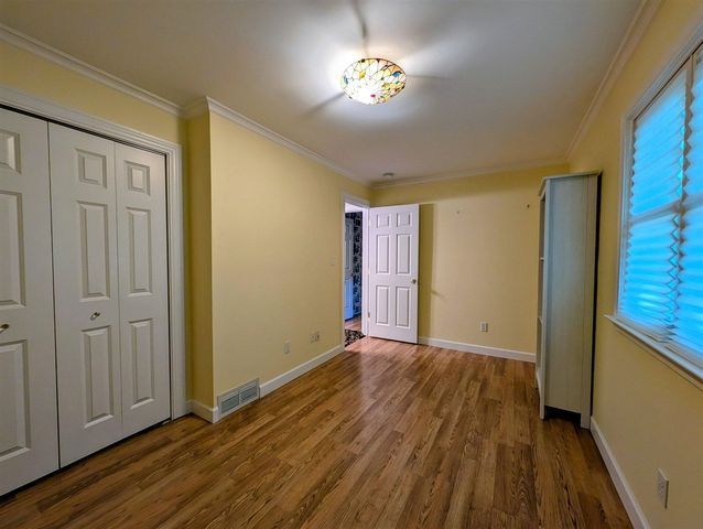 800 W Willis Road, Saline, MI 48176