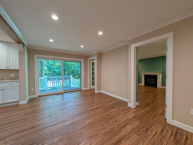 800 W Willis Road, Saline, MI 48176