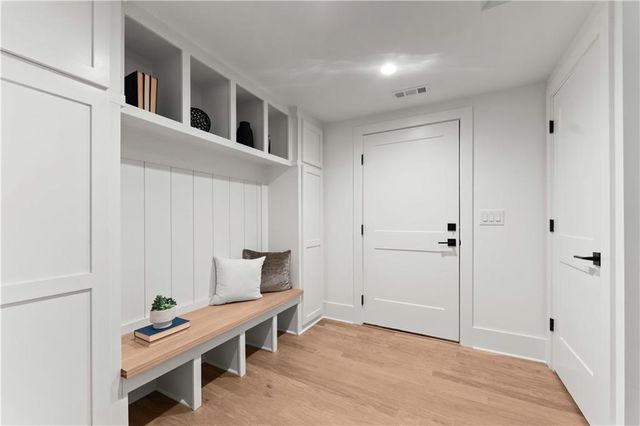 2521 Brookwood Drive NE, Atlanta, GA 30305