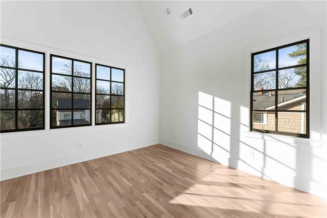 2521 Brookwood Drive NE, Atlanta, GA 30305