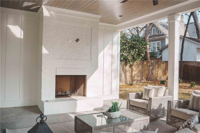 2521 Brookwood Drive NE, Atlanta, GA 30305