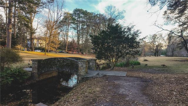 2521 Brookwood Drive NE, Atlanta, GA 30305