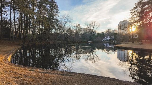 2521 Brookwood Drive NE, Atlanta, GA 30305
