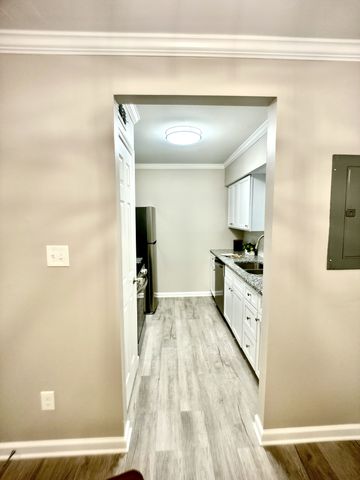 220 Bladen Street, Raleigh, NC 27601