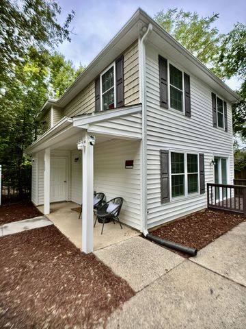 220 Bladen Street, Raleigh, NC 27601