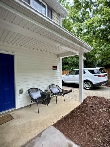 220 Bladen Street, Raleigh, NC 27601