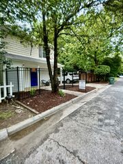 220 Bladen Street, Raleigh, NC 27601