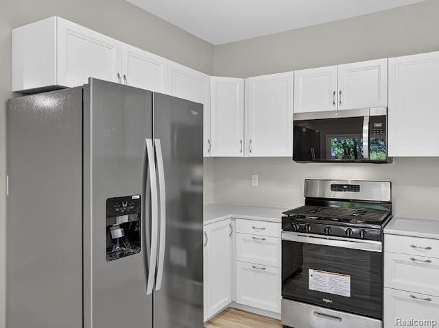 8564 Windsor Court, Superior Charter Township, MI 48198