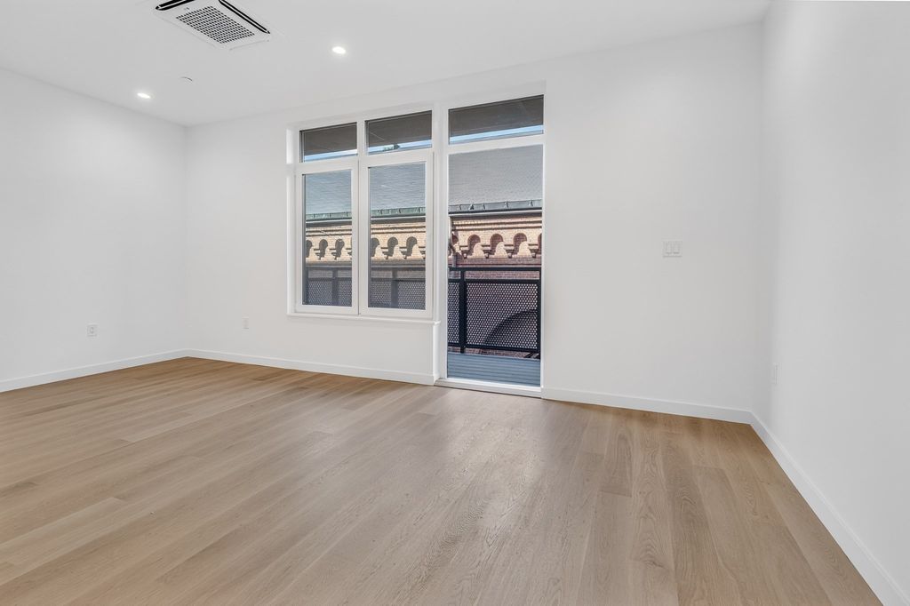 1395 Washington Street 301, Boston, MA 02118