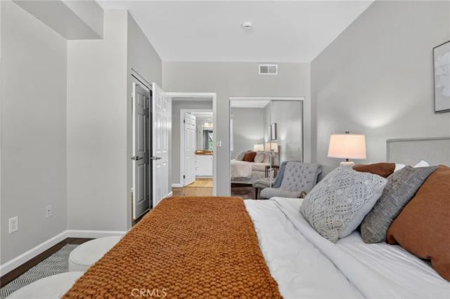 160 S Hudson Avenue 111, Pasadena, CA 91101